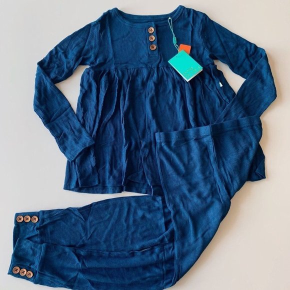 Posh Peanut Other - NWT Posh Peanut Girl Agate Waffle Thermal Set 10 Years